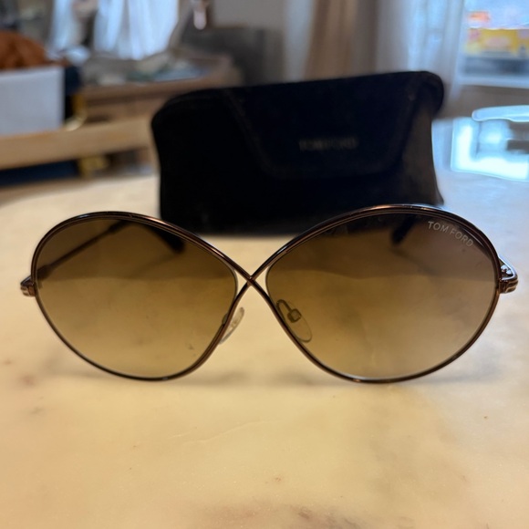 Tom Ford Rania Sunglasses with original case and brand new cleaning cloth main image 7
